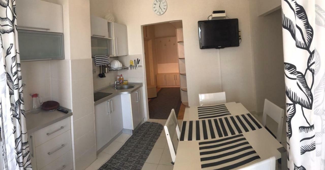 Apartments In Bar City Center エクステリア 写真